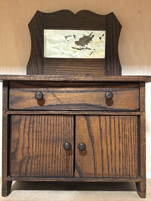 Cómoda antigua de roble de muestra de vendedor con fecha 27/06/1905 de Converse Furniture Foto 1 de 4