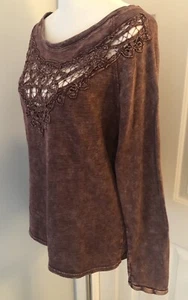 Jeans by Buffalo Long Sleeve Top Embroidery Stone Wash Look XL Wine Color BOHO - Picture 1 of 10