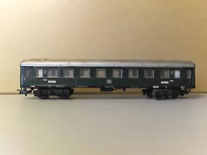 Märklin HO 4037 DB B4u alle 2. Reisezugwagen WC.Anlauf bis Dach,unverpackt - Bild 1 von 11