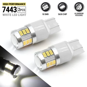 Bombillas de luz de alta potencia cola de freno inverso blancas Syneticusa 7443 LED 6000K - Imagen 1 de 6