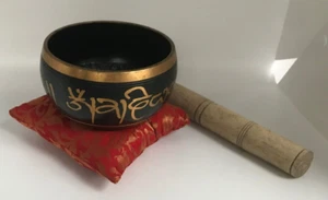 Lila Glocke Metall Singschale: handgefertigt tibetisch-buddhistisches Musikinstrument - Bild 1 von 3
