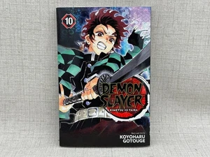 Demon Slayer: Kimetsu no Yaiba, Vol. 10 - Taschenbuch - EUC 9781974704552 - Bild 1 von 7
