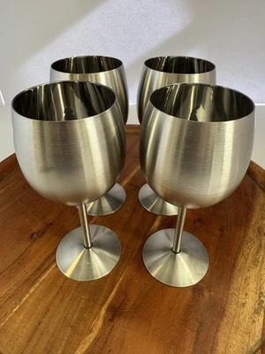 Juego de 4 copas de vino de acero inoxidable con tallos 18/10 cóctel 12 OZ ligeras Foto 1 de 4