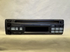 Reproductor de CD Alpine CDM-7833 genuino en tablero receptor radio SOLO PLACA FRONTAL - Imagen 1 de 6