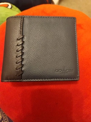 Coach Calf Leather 3 In 1 Wallet With Baseball Stitch - image 1 of 4