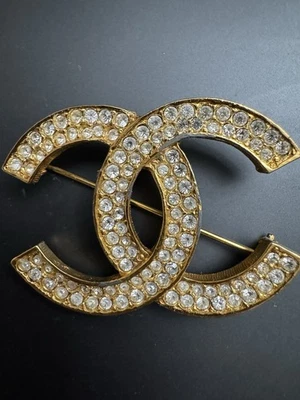 CHANEL CC Logo Vintage Brooch Crystal rhinestone Authentic Gold plated - Image 1 of 4
