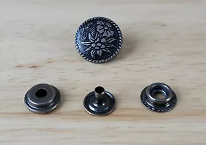 Vintage ALPINE FLOWER BUTTON Stud/Grommet Kit - Picture 1 of 3