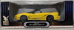 Road Signature 1:18 Yellow Diecast Car Pontiac Firebird Trans Am 2002 Collectors - Picture 1 of 24