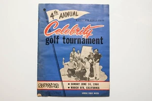 Libro de recuerdos del cuarto torneo anual de golf de celebridades de la Base de la Fuerza Aérea de marzo 1964 - Imagen 1 de 12