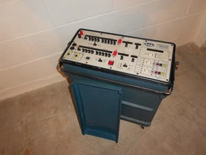 DOBLE F2253 POWER SYSTEM SIMULATOR PARTS - Picture 1 of 6