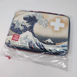 Band-Aid Designer First-Aid Kit. The Met The Great Wave off Kanagawa. Target New - Picture 1 of 3