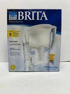 Jarra con filtro de agua Britta modelo delgado de 5 tazas *sin filtros* - Imagen 1 de 4