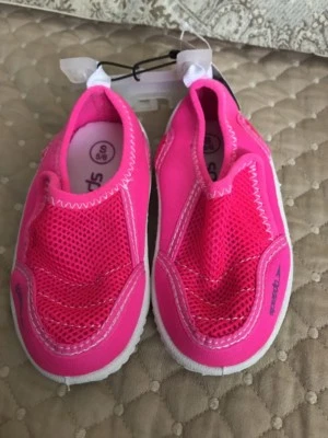 BNWTS Speedo niños pequeños SURF WALKERS TALLA PEQUEÑA 5/6 NIÑAS  Foto 1 de 2