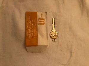 NOS 1968 Oldsmobile Olds Camaro Pontiac Buick Corvette chiave vuota olio mobile - Foto 1 di 2
