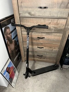 Pro Scooter - Picture 1 of 14