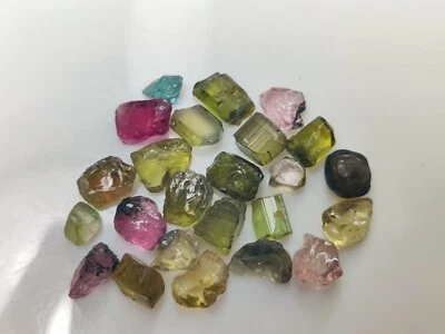 Facet Grade Clean Natural Tourmaline Rough Gemstone 27 Carats Multi Color - Image 1 of 3