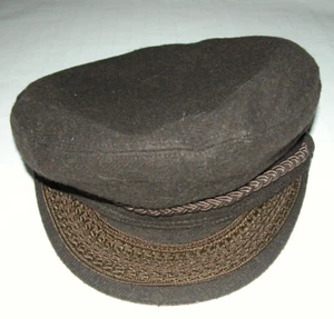 Rare Vintage Totes (Rain rolls right off) Polyester wool blend Captain hat. - Picture 1 of 4