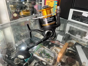 PENN WARHORSE II 8005W EGGBEATER FISHING REEL - Picture 1 of 12