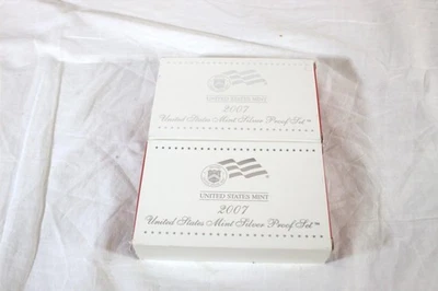 2 2007 United States Mint Clad Proof Sets - Image 1 of 4