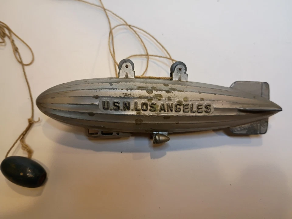 Tootsietoy U.S.N. Los Angeles Blimp Vintage - Image 1 of 4