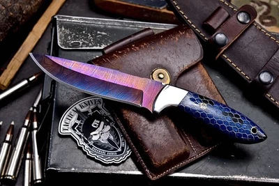 Cuchillo deportivo CFK hecho a mano pátina Damasco personalizado RESINA DE PANAL caza desollador Foto 1 de 4