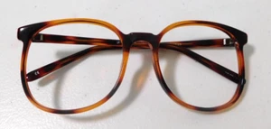 Vintage VALUE EYEWEAR Preppy P3 Amber (3) 52/22 Plastic Eyeglass Frame NOS - Picture 1 of 5
