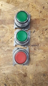 LOT OF 3 ALLEN BRADLEY PUSHBUTTONS   W90 - Picture 1 of 1