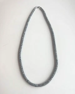 Beautiful Italian Bijoux Mesh Necklace Black 17-19 length - Picture 1 of 4