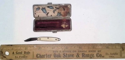 Faca de bolso vintage miniatura EUA P2281782 com estojo - Imagem 1 de 4