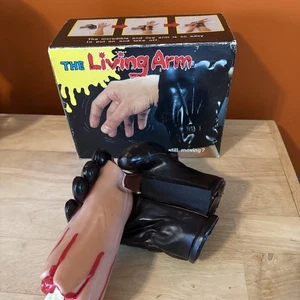 Der lebende Arm von Express Yourself Halloween Accessoire Vintage - Bild 1 von 11
