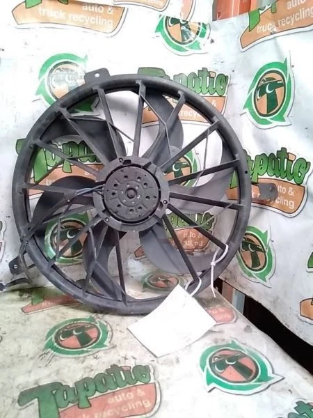 Radiator Fan Motor Fan Assembly Fits 02-04 GRAND CHEROKEE 2968955 - Image 1 of 4