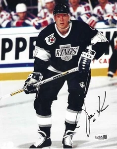 Signed  8x10 JARI KURRI HOF LOS ANGELES KINGS Photo - JSA COA - Picture 1 of 1
