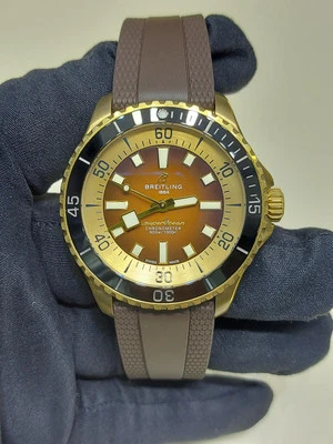 Breitling Superocean 44 Bronce, N17376201Q1S1. B14632 Foto 1 de 4