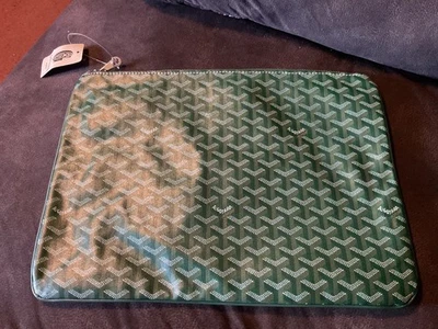 Brand new w/tags - Goyard Paris, Senat GM Document Case, Grey & green - Image 1 of 4