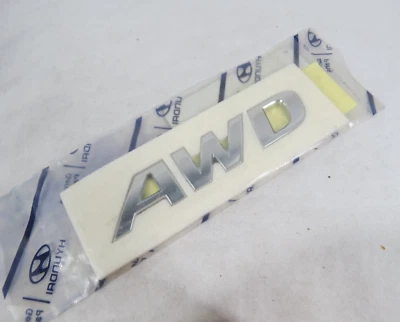 Emblema Hyundai Tucson AWD para puerta levadiza trasera 2010-2013 insignia letras originales OEM Foto 1 de 3