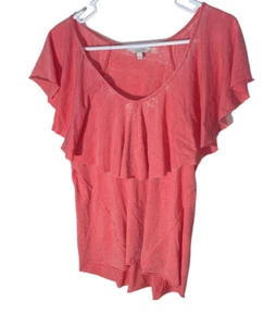Top con volant Lucky Brand taglia small rosa corallo orli grezzi - Foto 1 di 6