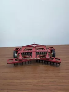 1/16 Ertl Farm Toy Cockshutt Disk - Picture 1 of 6