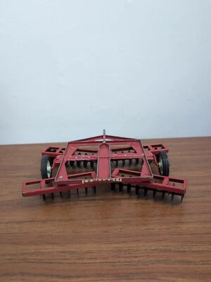 1/16 Ertl Farm Toy Cockshutt Disk - Image 1 of 4