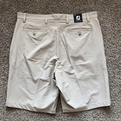 Pantalones Cortos de Golf FootJoy Para Hombres 36 Beige Frente Plano 10” Entrepierna Elastizados Rendimiento Foto 1 de 4
