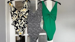 BNWT M&S 360 Tummy Control twist front padded plunge non wired swimsuits - Picture 1 of 24