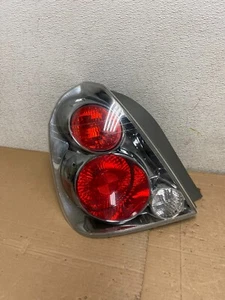 2005 - 2006 Nissan Altima Tail Light Left Driver Lh Side OEM O0402 DW - Picture 1 of 10