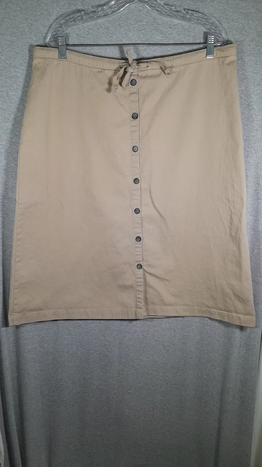 Falda De Colección Sag Harbor Sport Petites Para Mujer Medio Bronceado Cordón Botón Delantero Foto 1 de 4