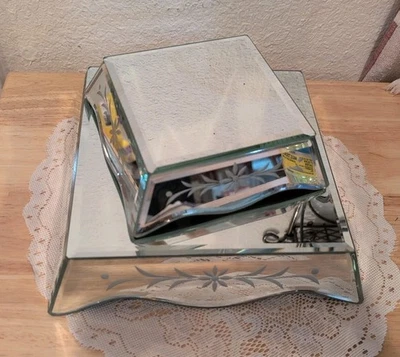 Редкие домашние интерьеры квадратные настенные зеркала или зеркальные пьедесталы набор из 2 - открытая коробка - Изображение 1 из 4