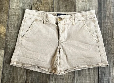 American Eagle Shorts Size 6 Tan Khaki Stretch Midi Casual Academia Walking - Image 1 of 4