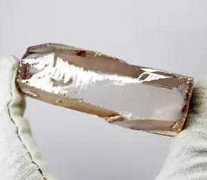 Piedra preciosa suelta áspera de circón blanco natural camboyano de 651,15 quilates - Imagen 1 de 5
