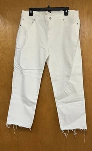 GAP Best Girlfriend Capri Jeans Women's 31 Blue Stretch Distressed Frayed Hem - Picture 1 of 6