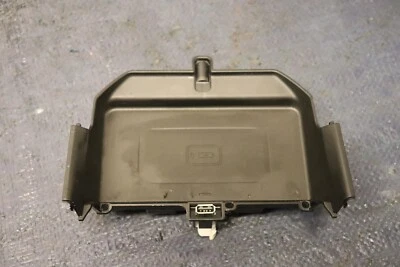 2019 BMW M5 COMPETITION SEDAN F90 4.4L OEM CONSOLE WIRELESS PHONE CHARGER #1250 - Image 1 of 4