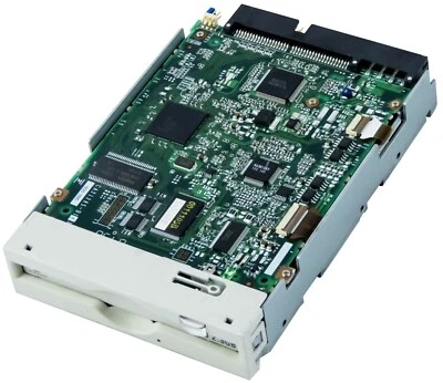 Lauftwerk Fujitsu MCJ3230AP CA05890-B601 MO 2.3GB Ata Pata Ide 5.25'' Inch - Image 1 of 2