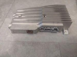 bose amplifier - Picture 1 of 8