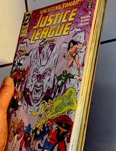 JUSTICE LEAGUE EUROPE Ausgaben # 37-50 (DC,1990er Jahre)"NEUWERTIG" VERSIEGELT AUS DRUCKER - Bild 1 von 4